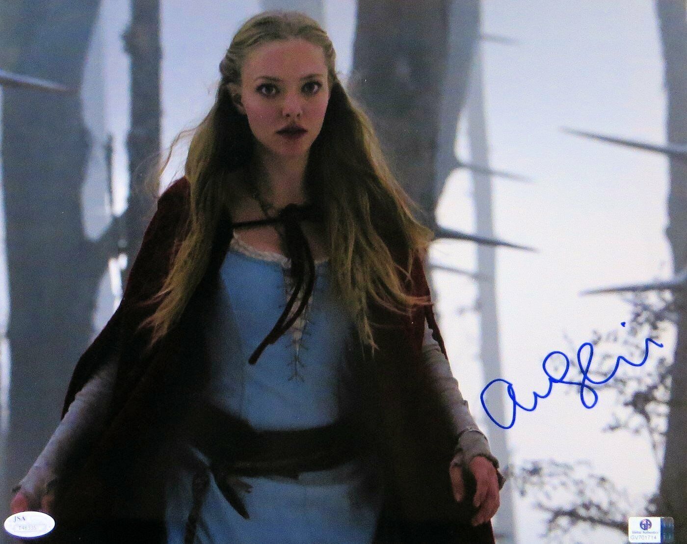 Amanda Seyfried Signed Autographed 11X14 Photo Poster painting Red Riding Hood JSA T48335