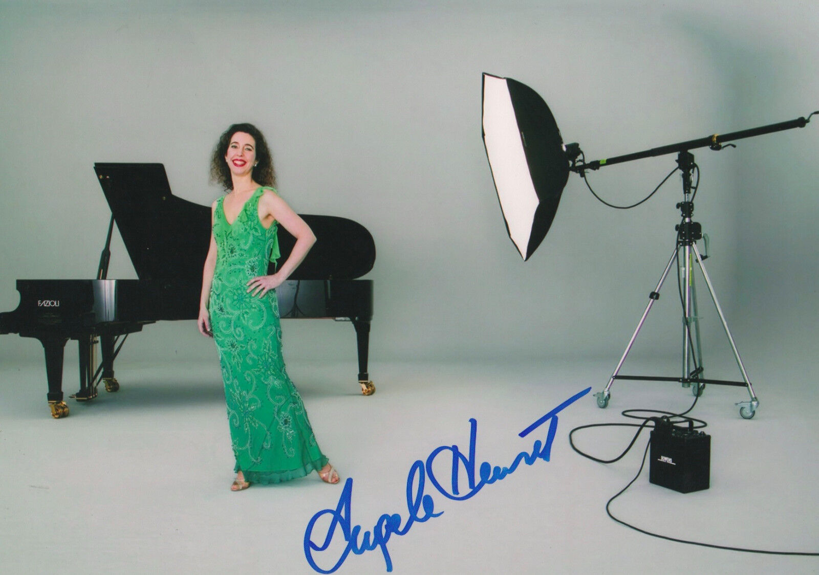 Angela Hewitt Pianist signed 8x12 inch Photo Poster painting autograph