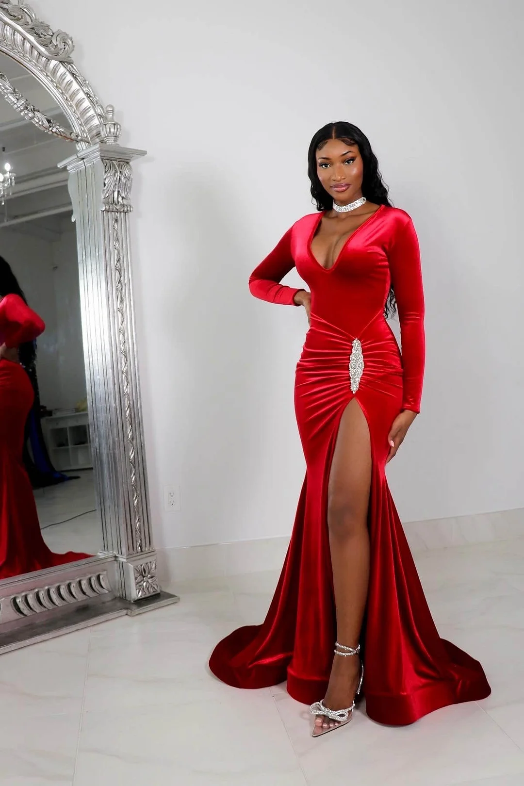 Lisliy Red Prom Dress Long Sleeve Simple With High Slit Pleated 