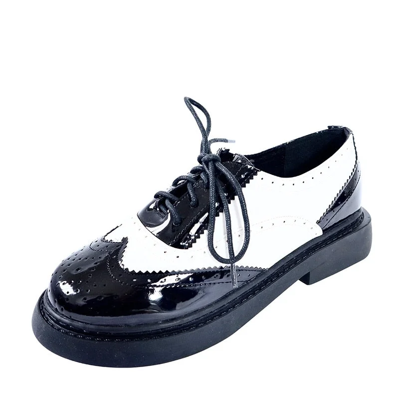 Gdgydh 2021 Spring British Oxford Shoes For Women Black And White Retro Lace Up Women Flats College Casual Carved Patent Leather