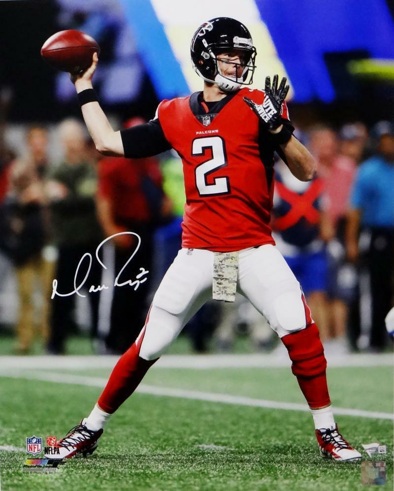 Matt Ryan Autographed Falcons16x20 About to Pass PF Photo Poster painting - Fanatics Auth *White