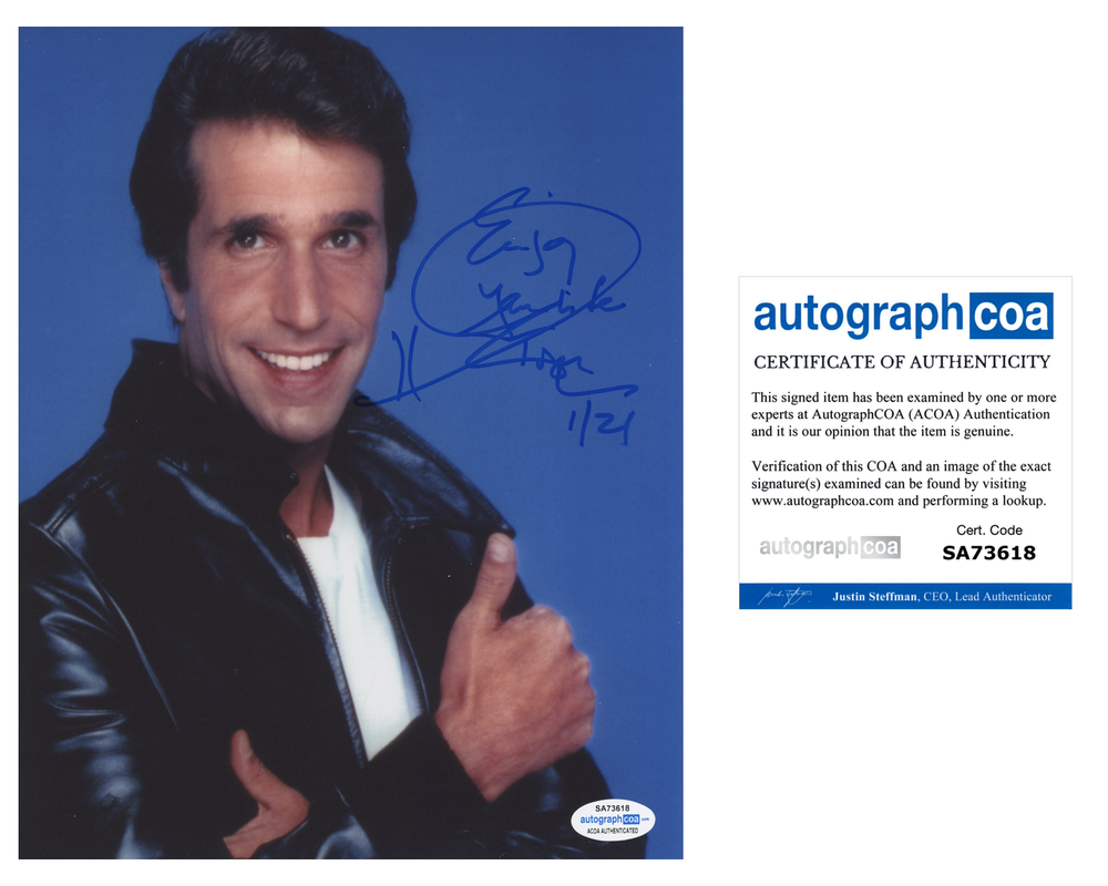HENRY WINKLER SIGNED 8X10 Photo Poster painting AUTOGRAPHED HAPPY DAYS THE FONZ  2