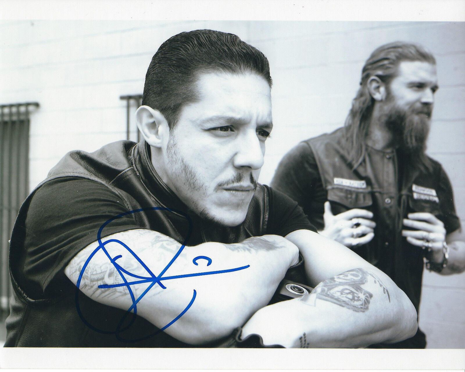 THEO ROSSI SONS OF ANARCHY AUTOGRAPHED Photo Poster painting SIGNED 8X10 #10 JUAN JUICE ORTIZ