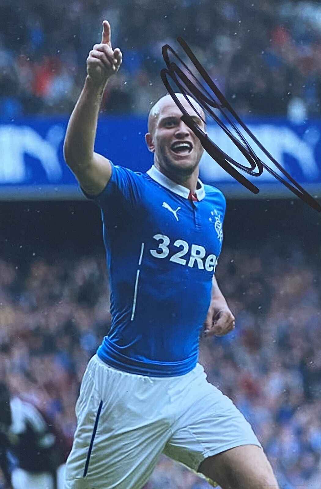 Nicky Law Genuine Hand Signed Rangers 6X4 Photo Poster painting