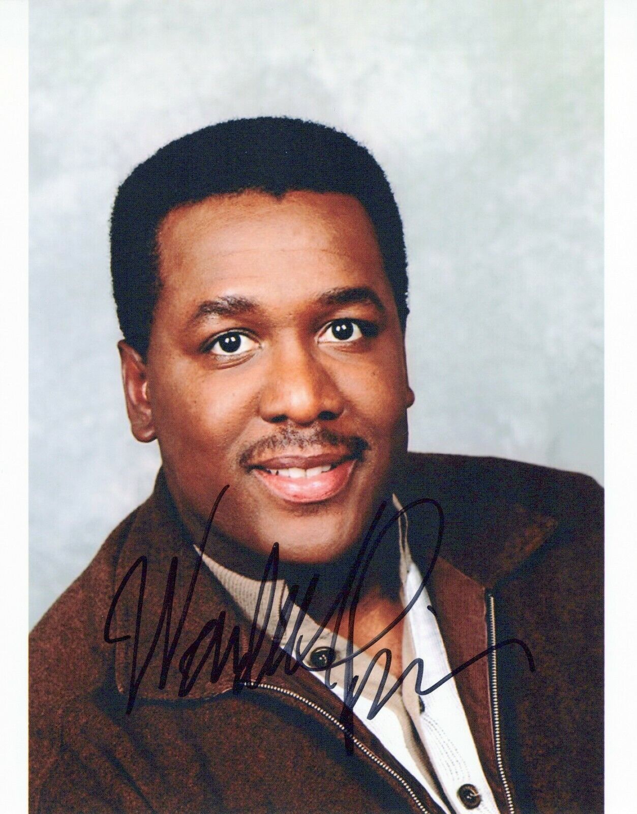 Wendell Pierce head shot autographed Photo Poster painting signed 8x10 #2