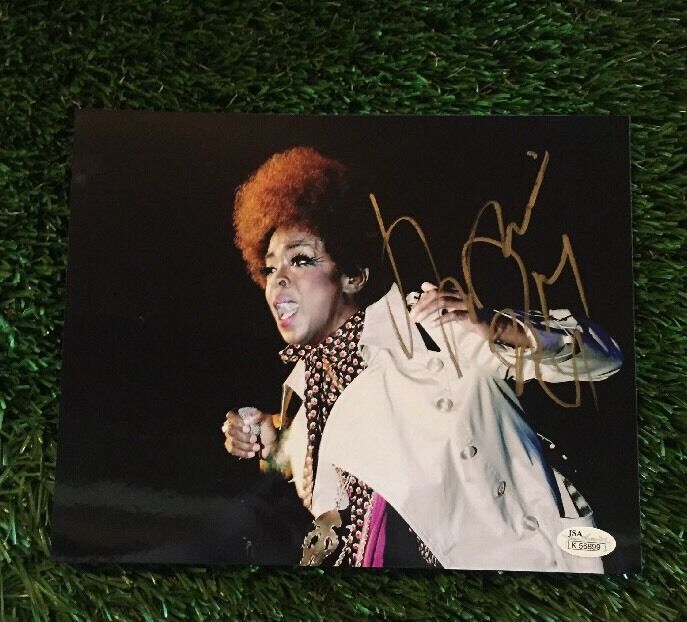 Lauryn Hill hand SIGNED 8X10 Action Photo Poster painting JSA/COA K56899