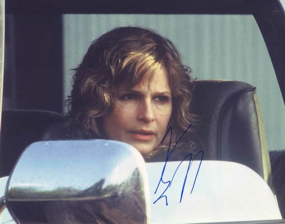 Kyra Sedgwick In-Person AUTHENTIC Autographed Photo Poster painting SHA #58397