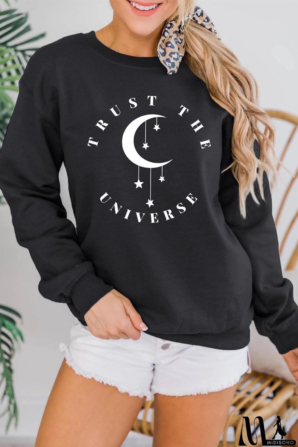 MidiSono - Trust The Universe Starmoon Graphic Sweatshirt