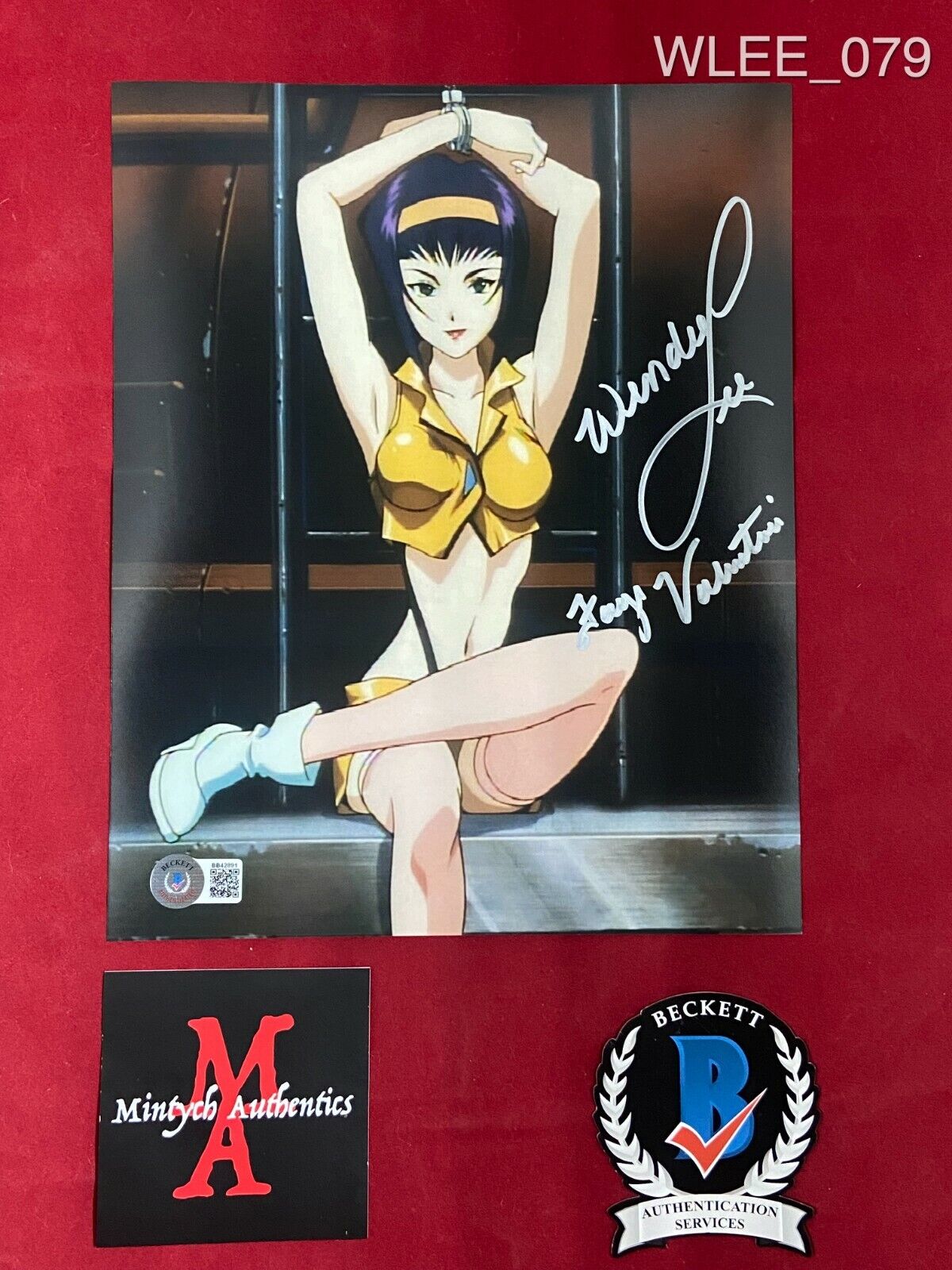 WENDEE LEE SIGNED 8x10 Photo Poster painting! COWBOY BEBOP! FAYE VALENTINE! BECKETT COA! ANIME!