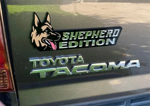 Bull Terrier Dog Car Badge Laser Cutting Car Emblem Saint Bernard Basset Hound Greyhound Point