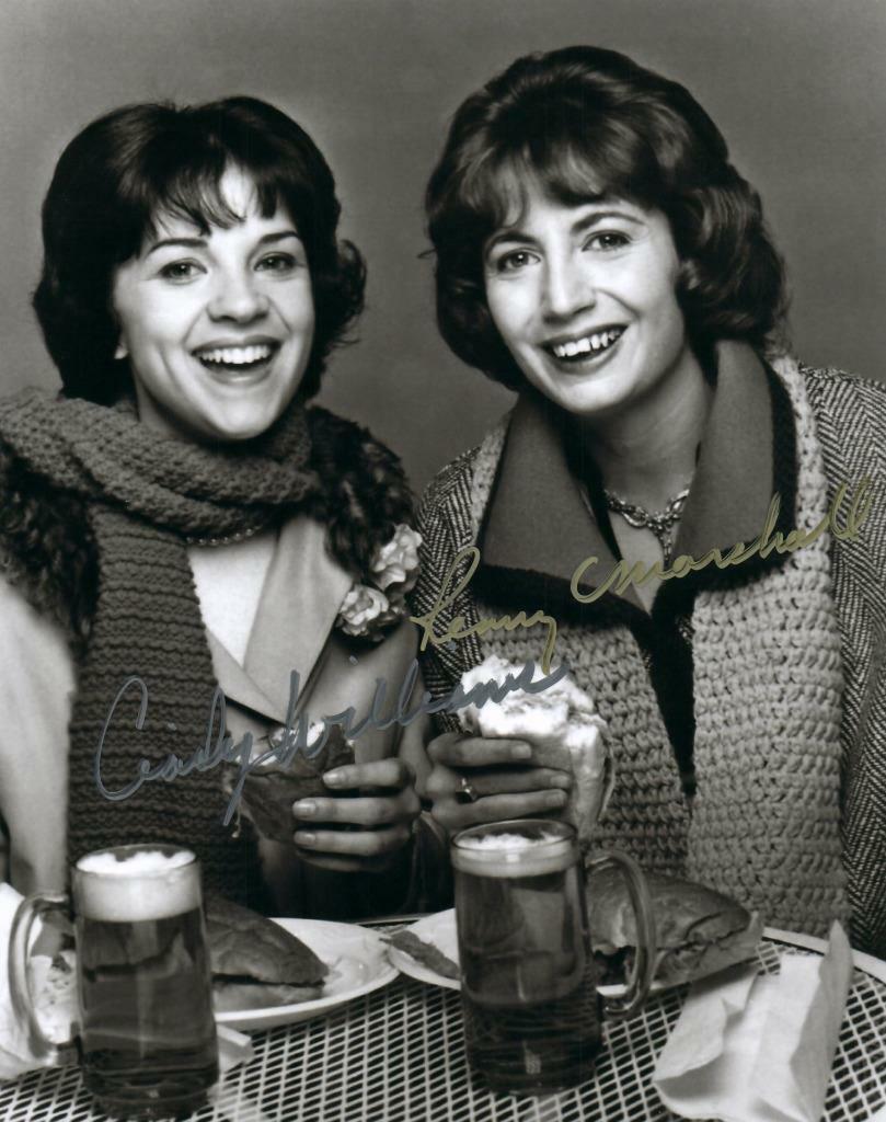 Penny Marshall Cindy Williams autographed 8x10 Picture Photo Poster painting signed Pic with COA