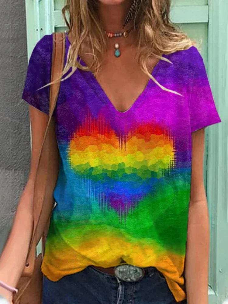 VChics Women's LGBT Rainbow Heart Print V Neck T-shirt