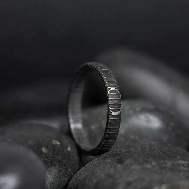 Spirograph Damascus Steel Stackable Ring | Women's Wedding Band