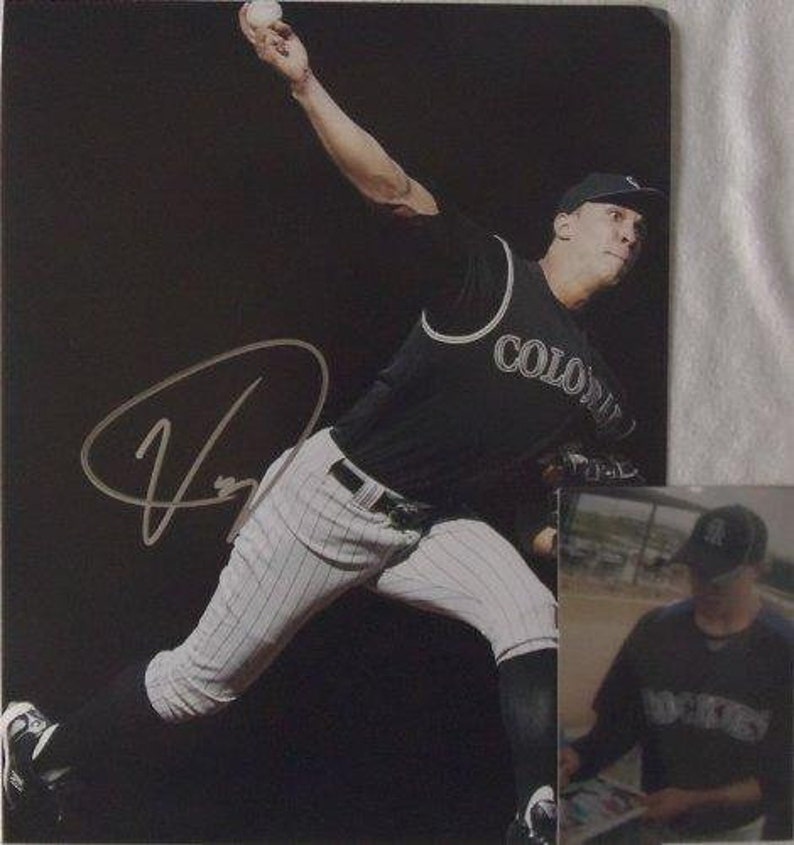 Ubaldo Jimenez Autographed 11x14 Photo Poster painting w/ Proof Photo Poster painting - Colorado Rockies