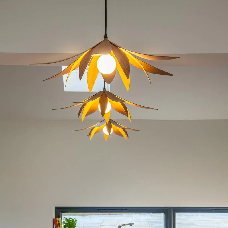 Personality Art Petal Shape Chandelier Wood Pendant Light