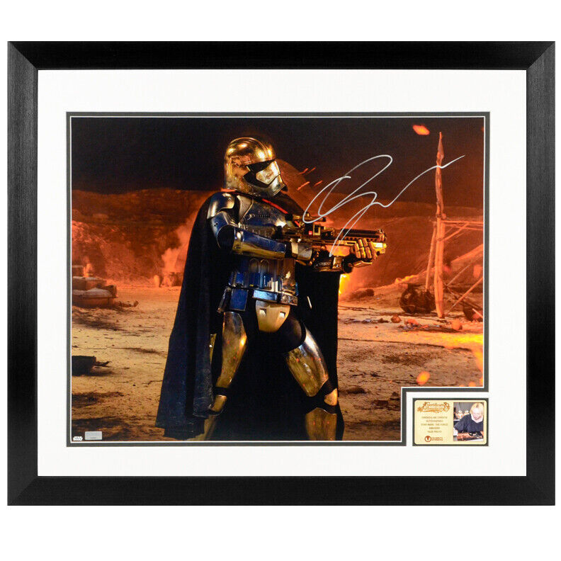 Gwendoline Christie Autographed Star Wars Captain Phasma 16x20 Framed Photo Poster painting