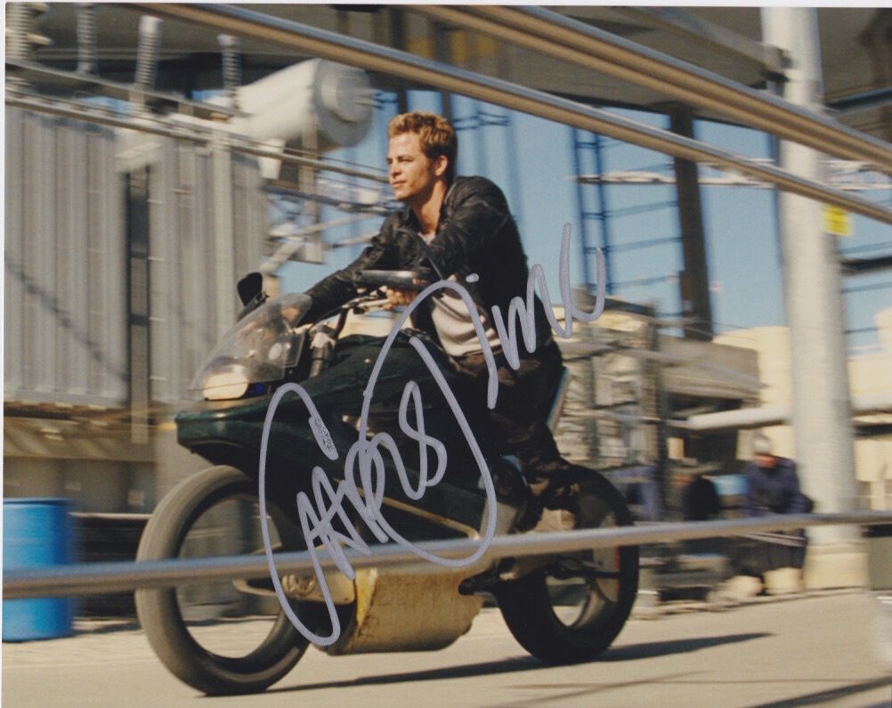 Chris Pine (Star Trek) signed authentic 8x10 Photo Poster painting COA (F)