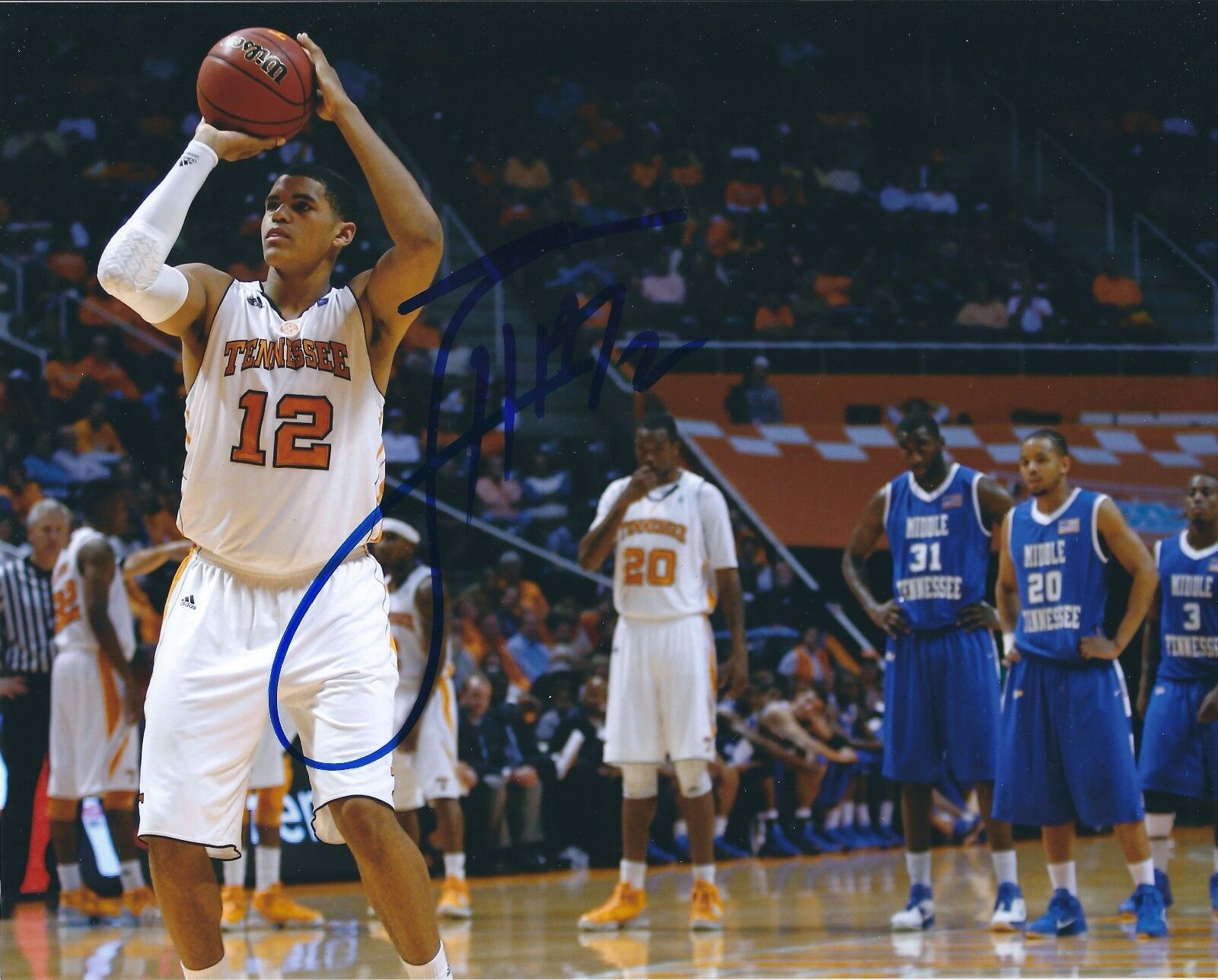 Autographed TOBIAS HARRIS University of Tennessee 8X10 Photo Poster painting - w/COA