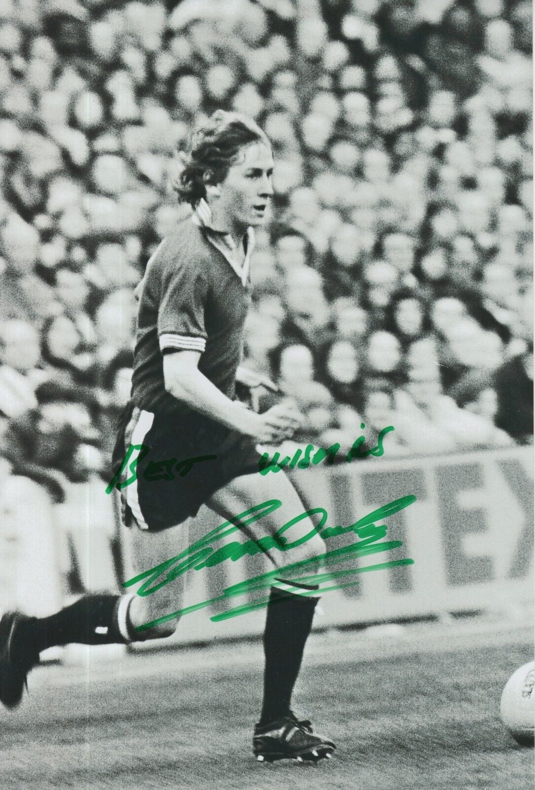 Gerry Daly Hand Signed Manchester United 12x8 Photo Poster painting 1.