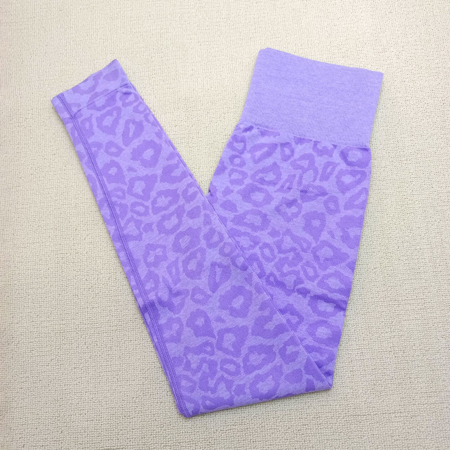 Hergymclothing animal print yoga leggings of high quality