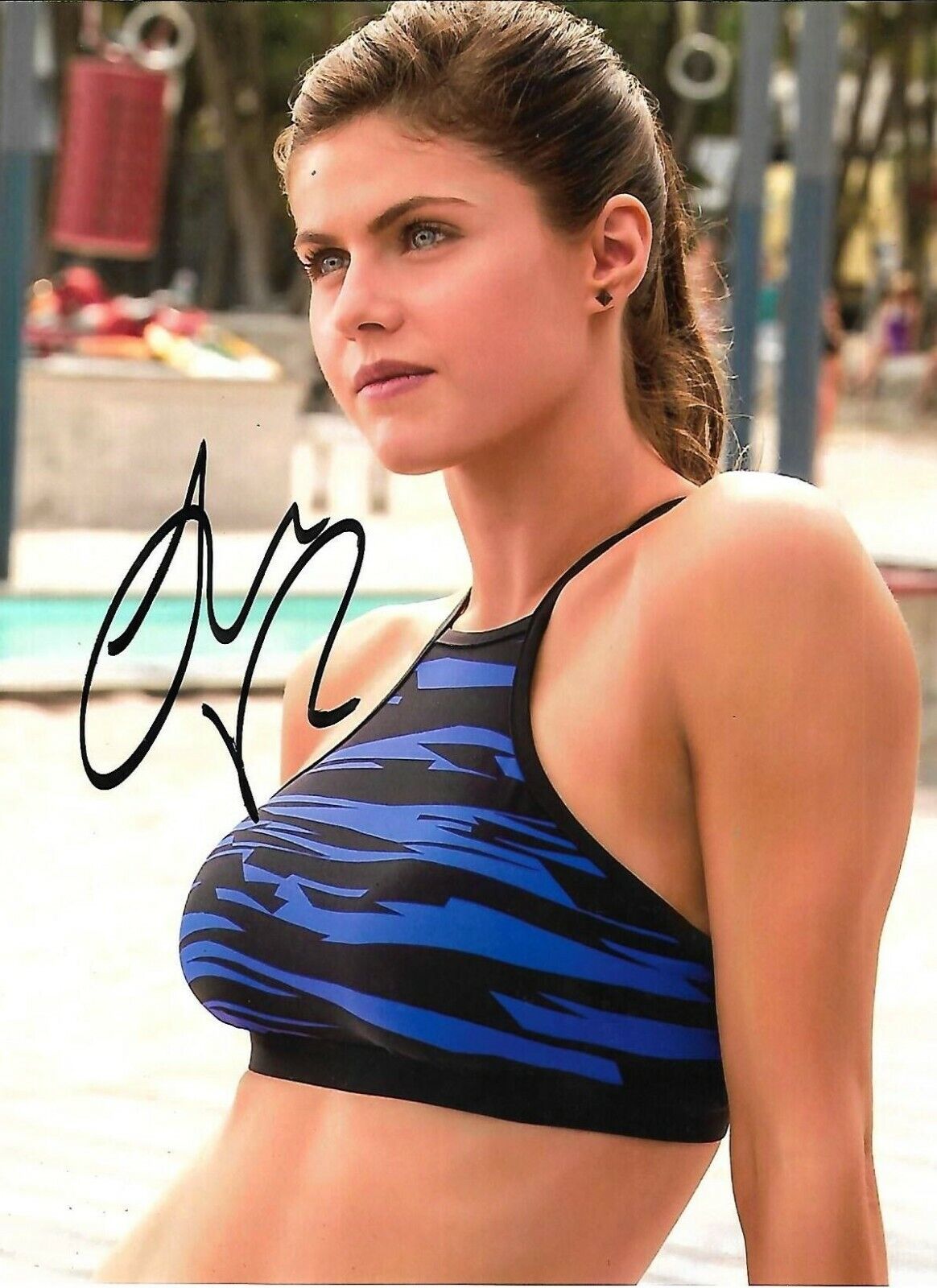 Alexandra Daddario signed Autographed Photo Poster painting RARE