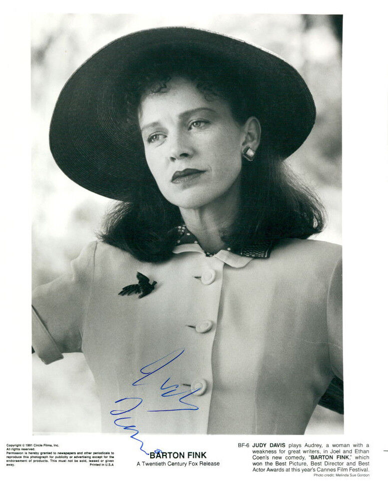 Judy Davis (Vintage) signed Photo Poster painting COA