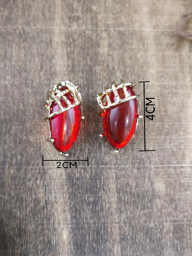 Oval Stud Earrings