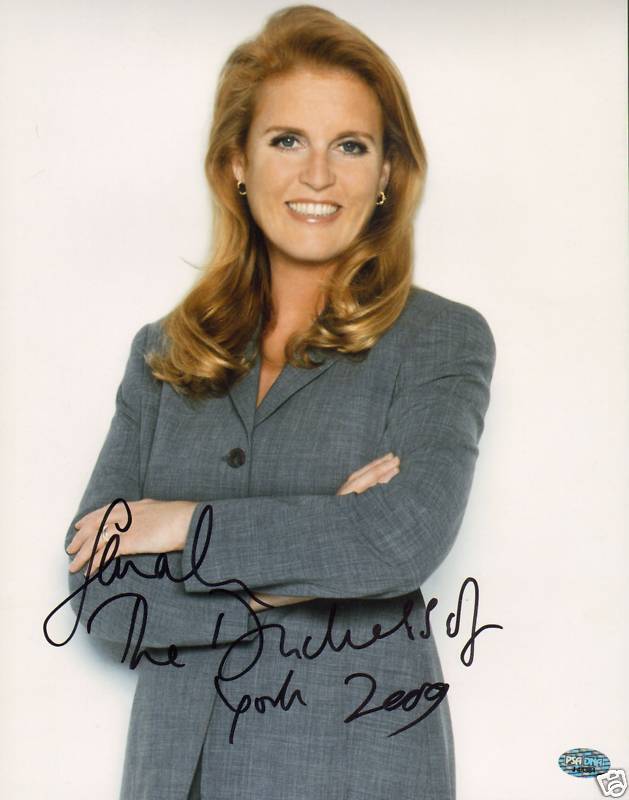 Sarah Ferguson The Duchess of York Signed 11x14 Photo Poster painting PSA/DNA COA Picture Auto'd