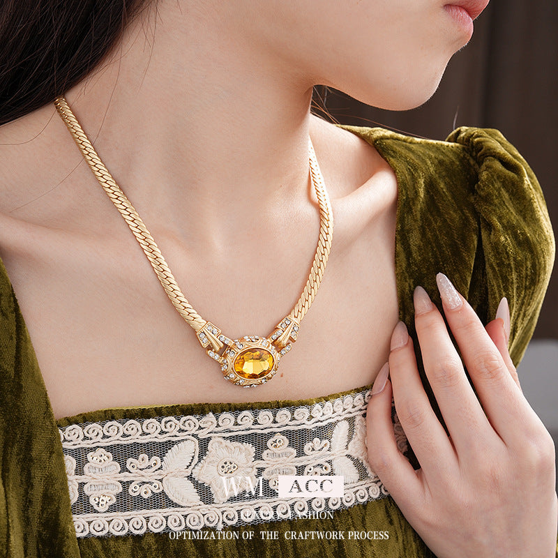 Medieval Ellipse Geometric Alloy Diamond Inlay Necklaces