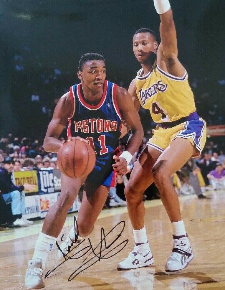 Isiah Thomas Autographed Signed 8x10 Photo Poster painting ( HOF Pistons ) REPRINT