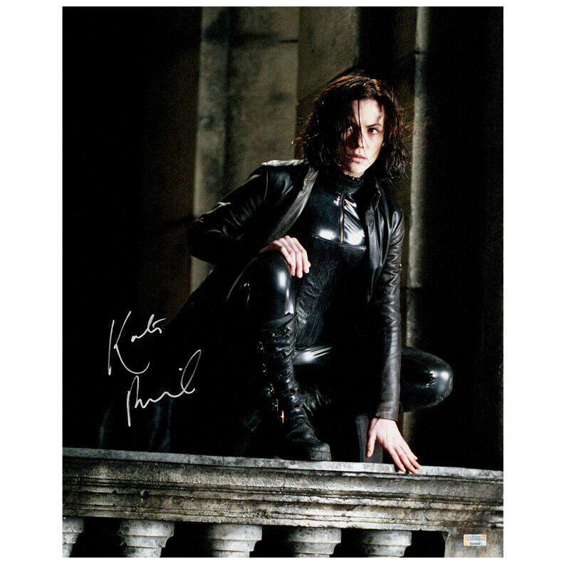 Kate Beckinsale Autographed Underworld Selene in the Shadows 16×20 Photo Poster painting