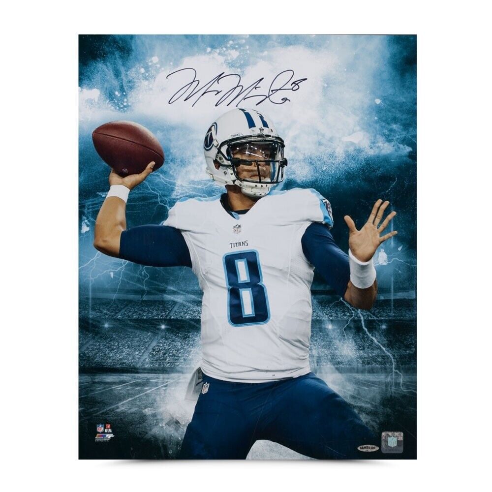 Marcus Mariota Autographed 16X20 Photo Poster painting Stadium Series