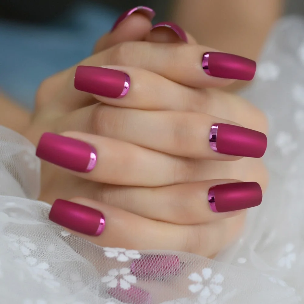 Cocktail Purple Color Glossy Edge Charms Sexy Red Square Flase Nails Tips Medium-Long Full Cover Nails Supplies For Professional-Nail Inspo