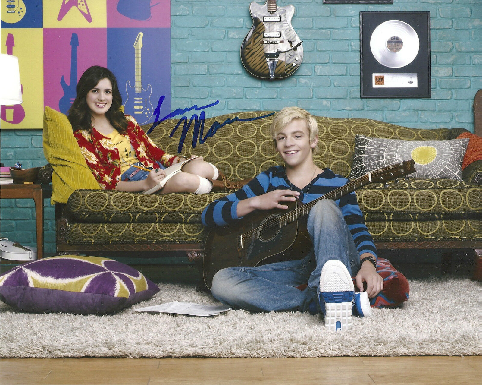 LAURA MARANO 'AUSTIN & ALLY' ALLY DAWSON SIGNED 8X10 PICTURE *PROOF *COA 1