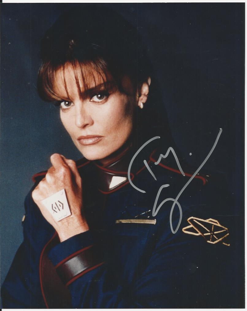 Tracy Scoggins - Babylon 5 signed Photo Poster painting