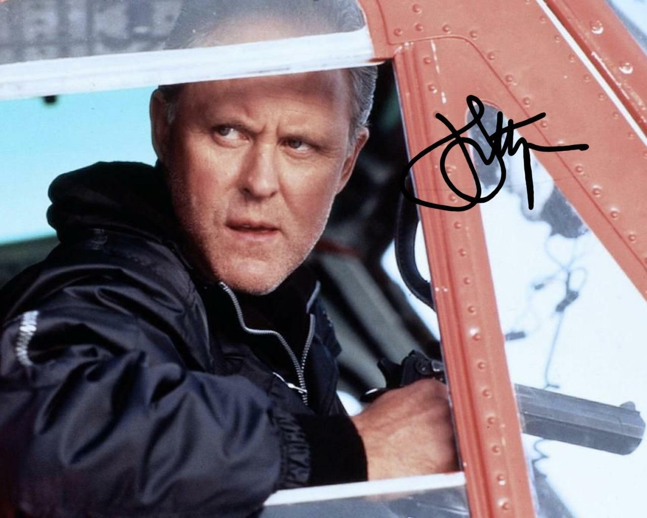 John Lithgow Cliffhanger SIGNED AUTOGRAPHED 10 X 8