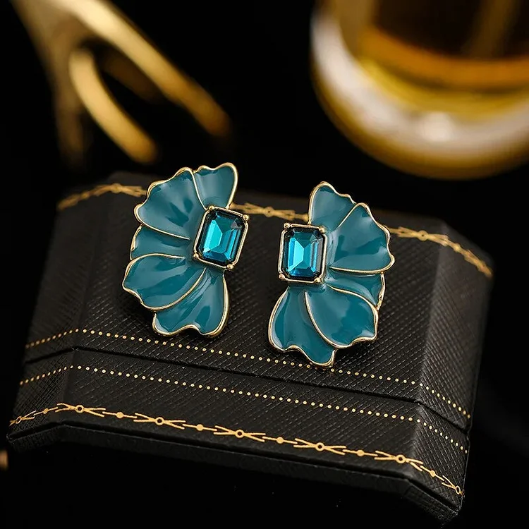 Metal Asymmetric Flowers Drops Glaze Earrings European And American Style Personality Fashion Stud Earrings Ms Girl Accessories