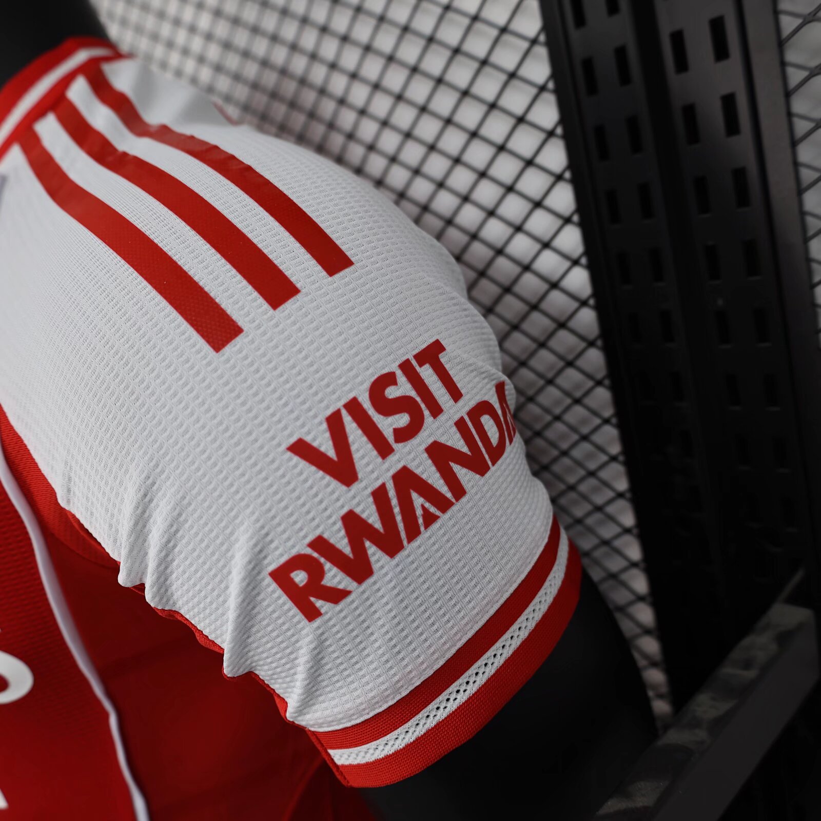 25/26 Arsenal Red Player Version Football T-Shirt Thai Quality