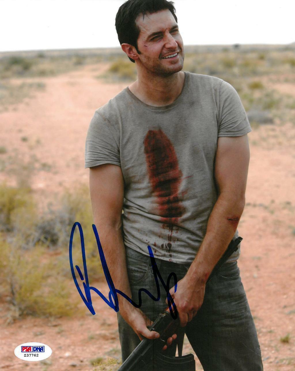 Richard Armitage Signed Strike Back Autographed 8x10 Photo Poster painting PSA/DNA #Z37762