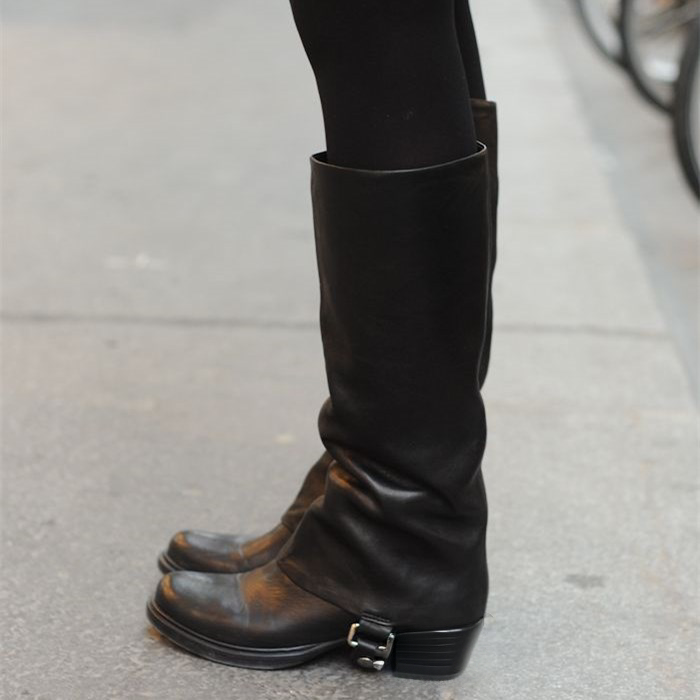 Black calf length Vintage semi-block heel boots Vdcoo