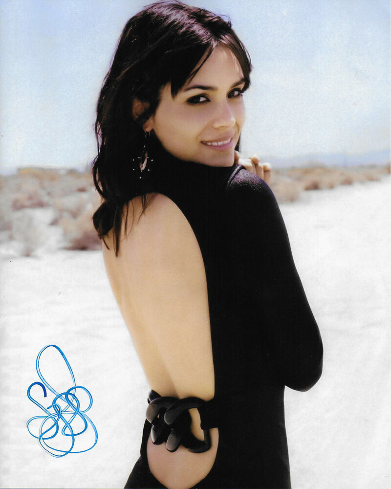 Shannyn Sossamon Original Autographed 8X10 Photo Poster painting #2