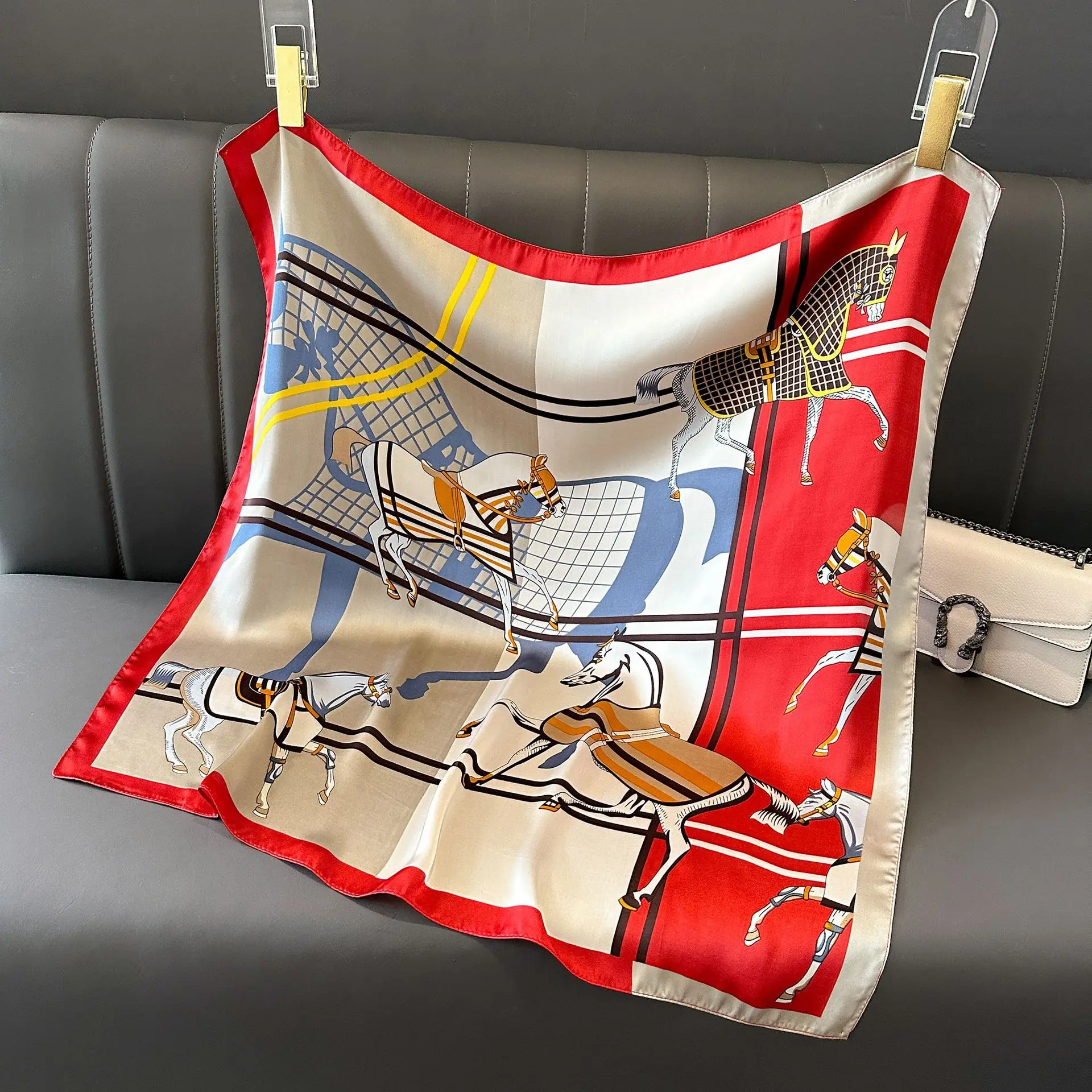 Updownunder 2025 New Fashion Luxury Silk Scarf Bandana Women Hair Bands Square Scarves Neck Tie Bag Scarfs Satin Lady Wrap Headband