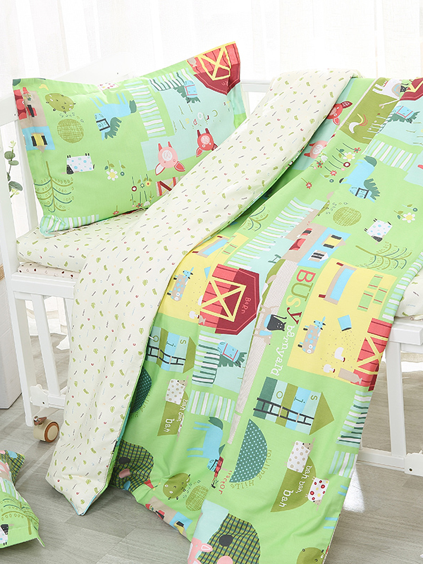 Children's Silk Comforter Green Cartoon Style