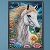 Wei&szlig;es Pferd in Blumen - speziell geformtes Diamantgem&auml;lde - 30*40cm