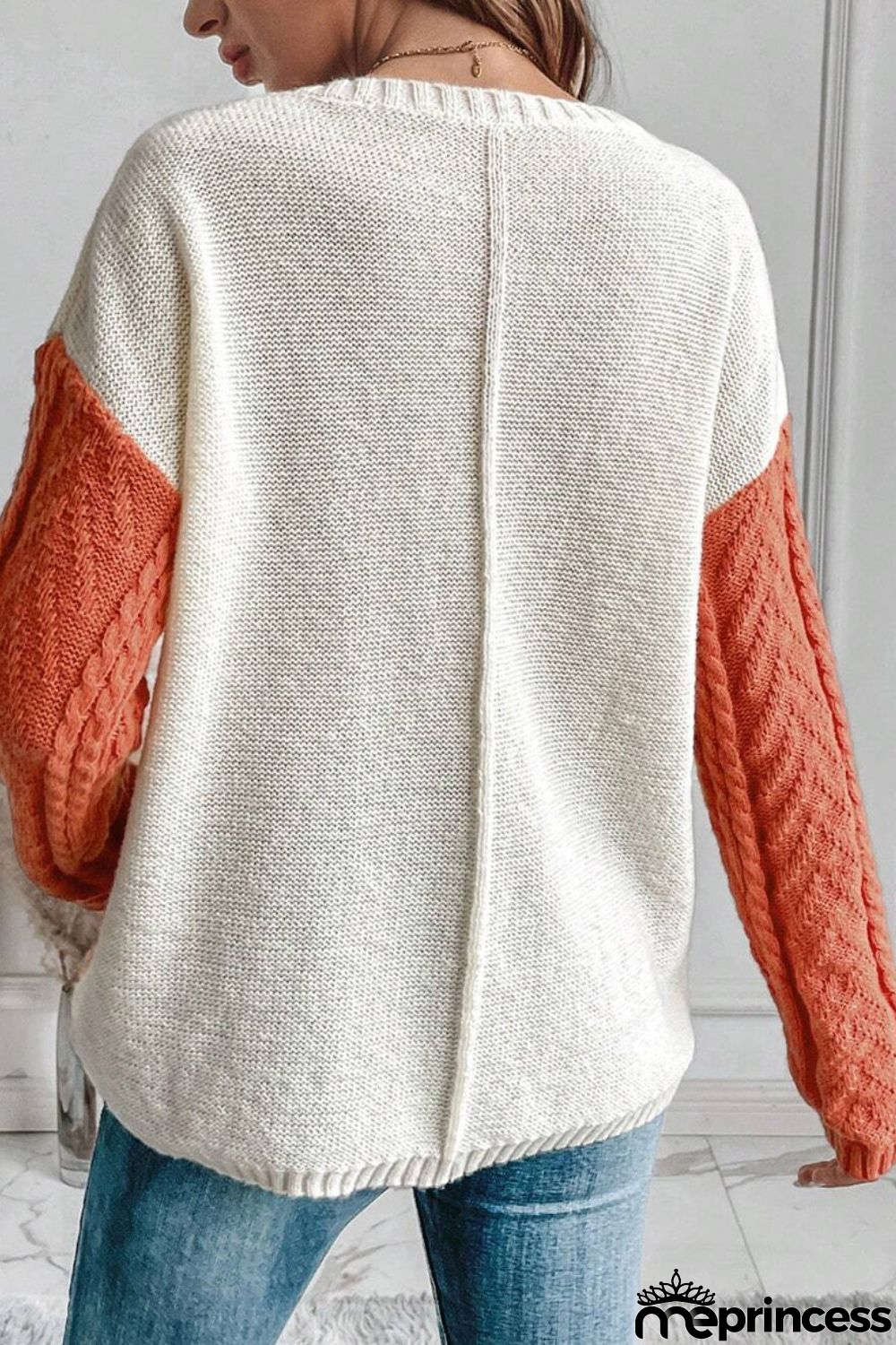 Fashionable and Effortless garment