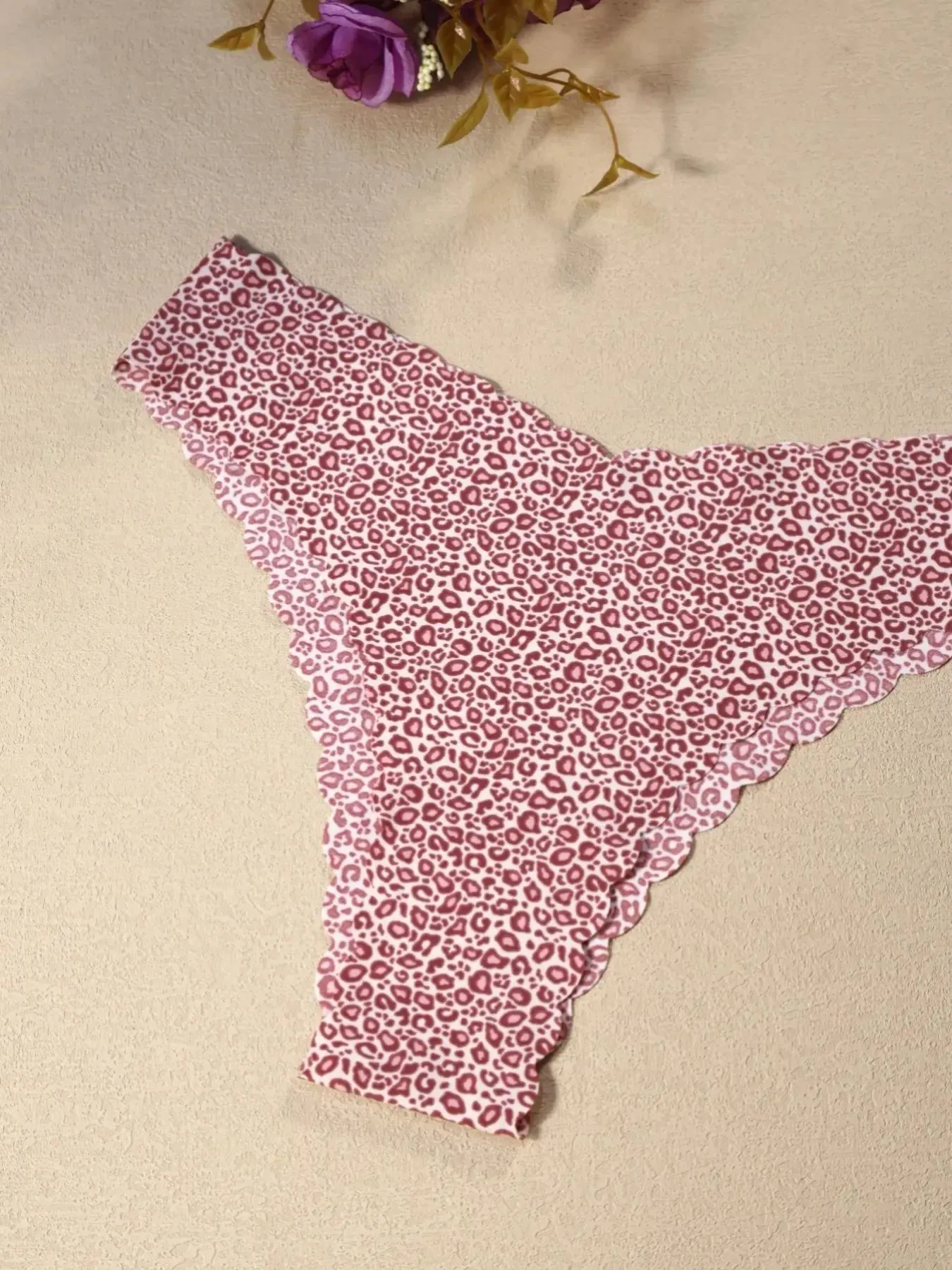 Women's Leopard Print Triangle Briefs, Fashion Breathable Underwear, Seamless Comfortable Breathable Underwear, Bohemian Style, All Seasons, Fitted Casual, Breathable Seamless Panties, Leopard Print Panty Women's Leopard Print Triangle Briefs, Fashion Breathable Underwear, Seamless Comfortable Breathable Underwear, Bohemian Style, All Seasons, Fitted Casual, Breathable Seamless Panties, Leopard Print Panty