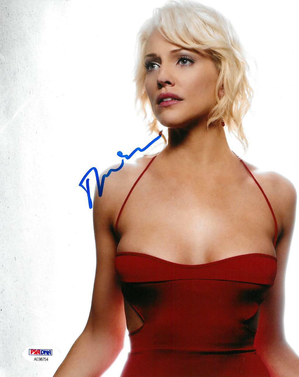 Tricia Helfer Signed Authentic Autographed 8x10 Photo Poster painting PSA/DNA #AE98754