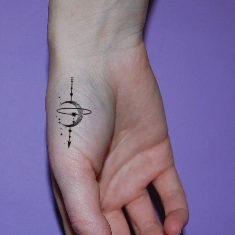 Sun God Meniscus Star Temporary Tattoo Stickers Black Planet Arrow Fake Tattoos Waterproof Tatoos Hand Small Size for Women Men