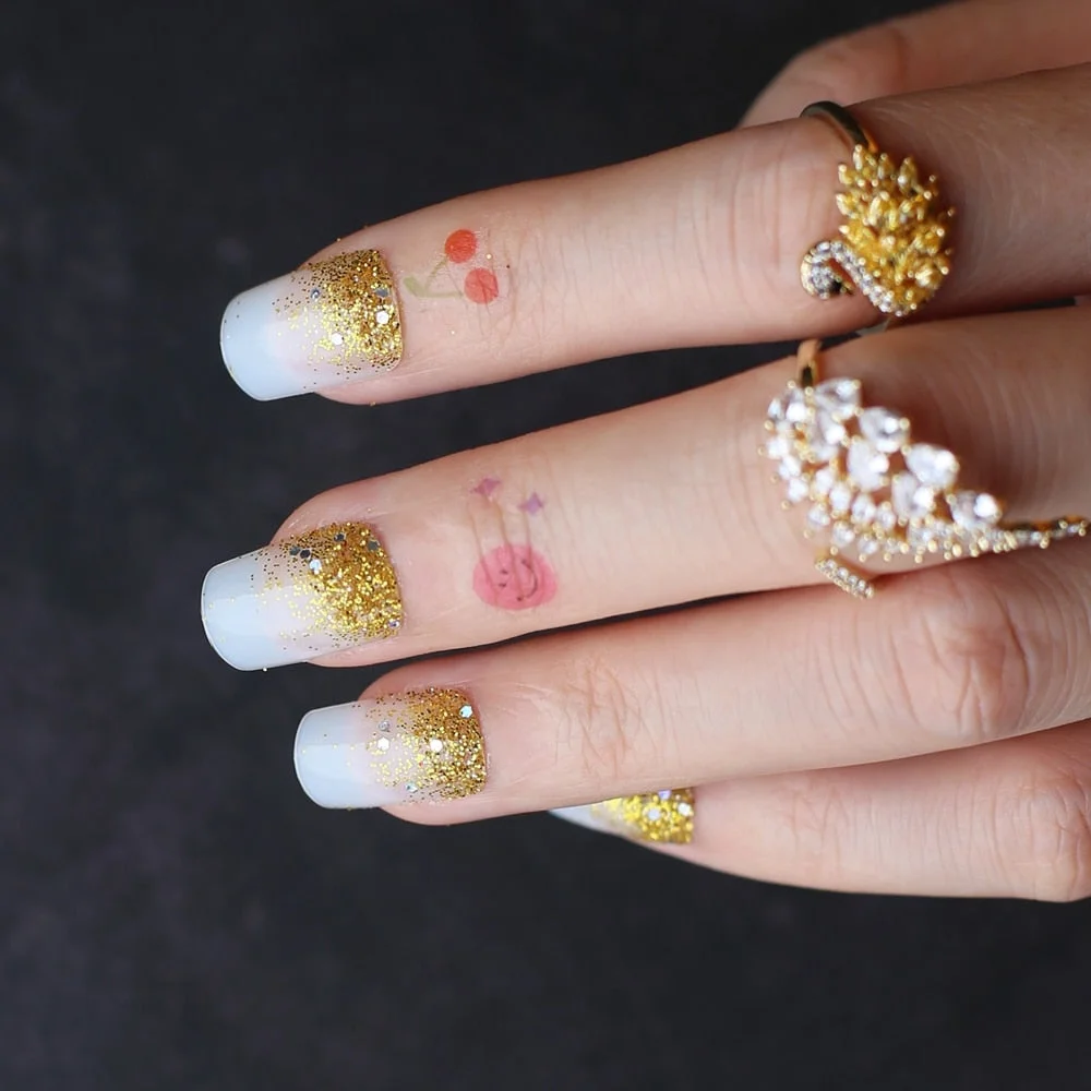 Square rectangular Natural acrylic false nails Ombre Glitter Beige Fake nails Art Golden glitter-Nail Inspo