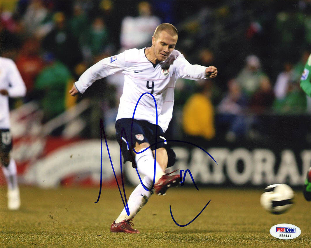 Michael Bradley SIGNED 8x10 Photo Poster painting Team USA *VERY RARE* PSA/DNA AUTOGRAPHED